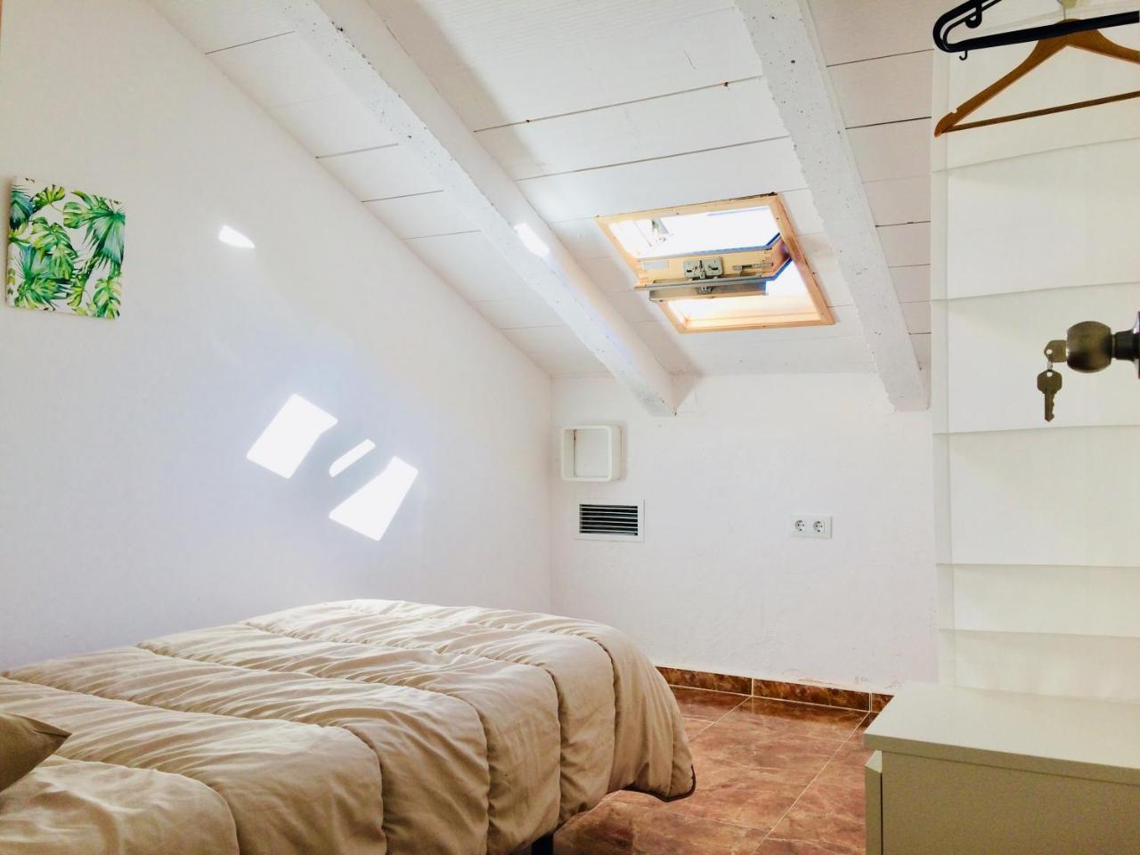 Apartment with Pool View,1589306809:JPEG
