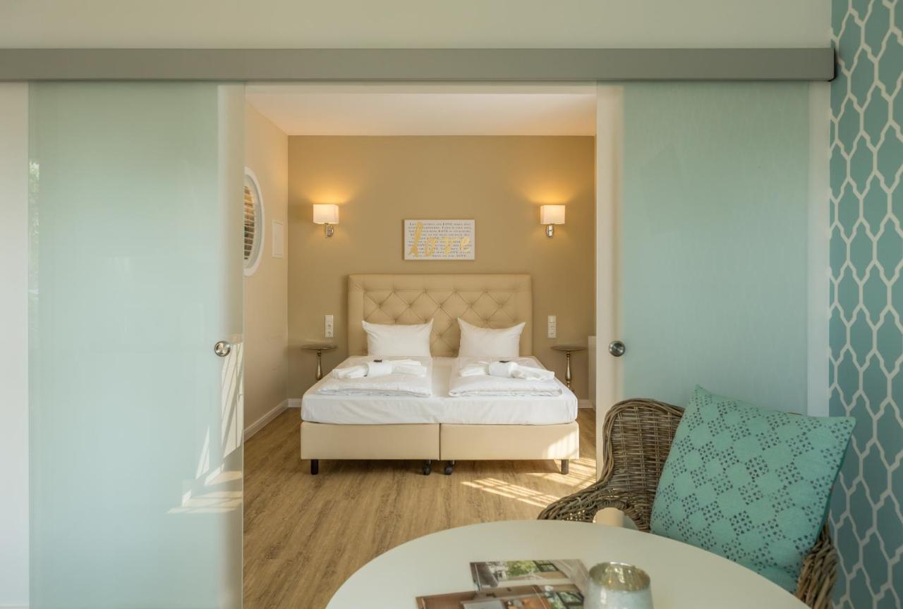 Two Room Apartment