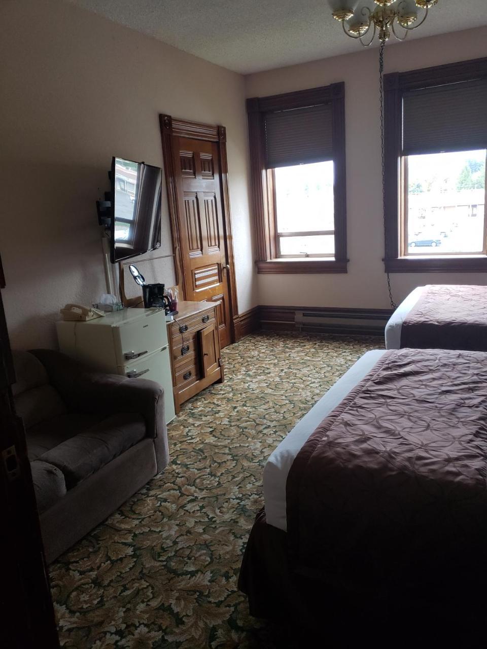 Superior Queen Room Two Queen Beds