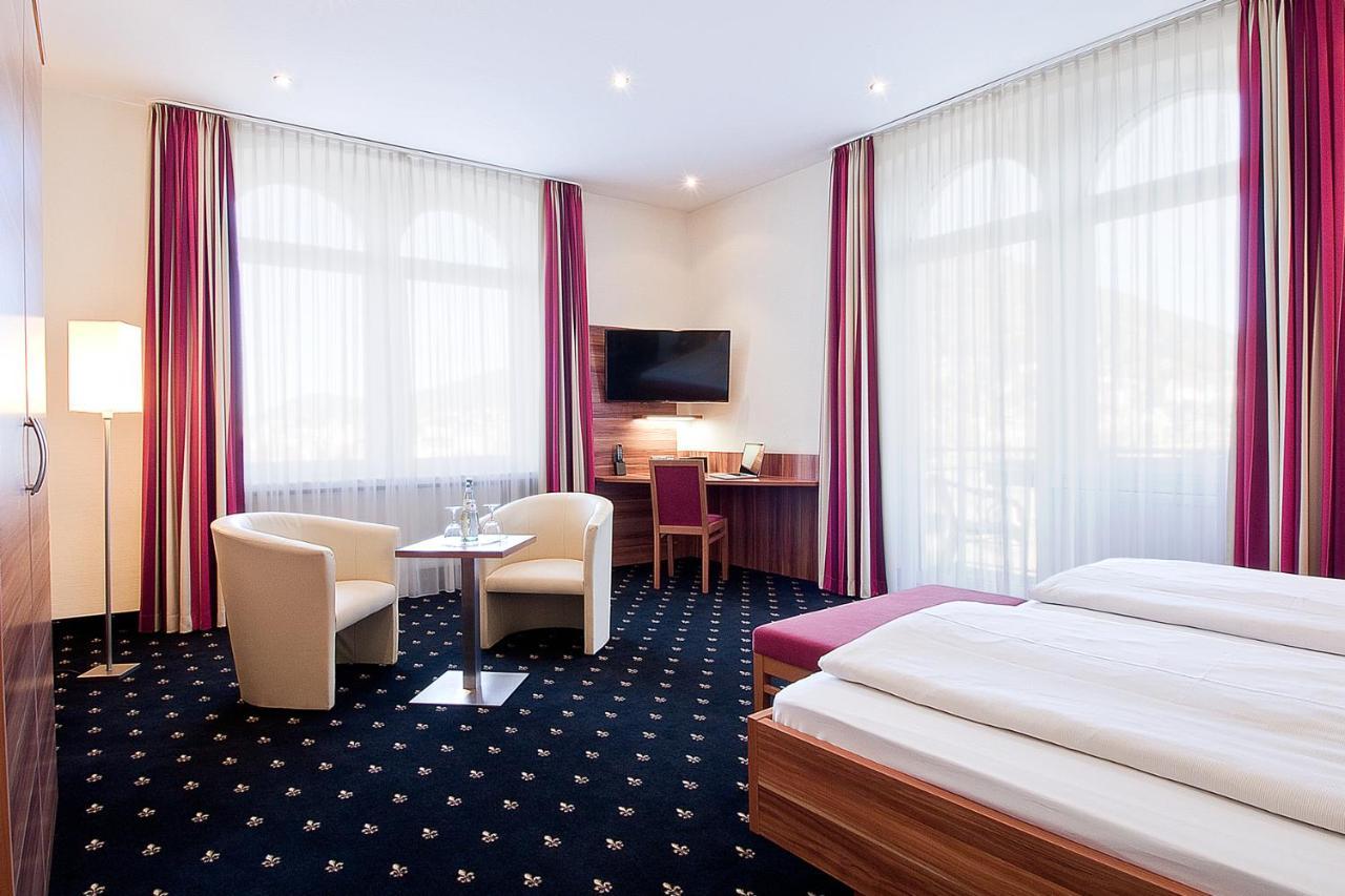 Deluxe Double Room River View