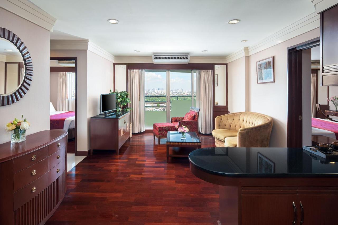 Three-Bedroom Suite (Family Room),1274299642:JPEG