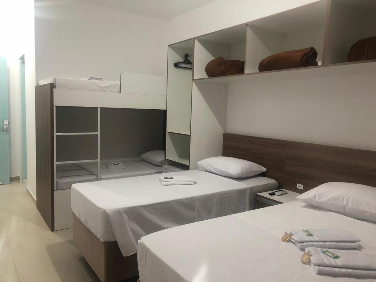 Quintuple Room