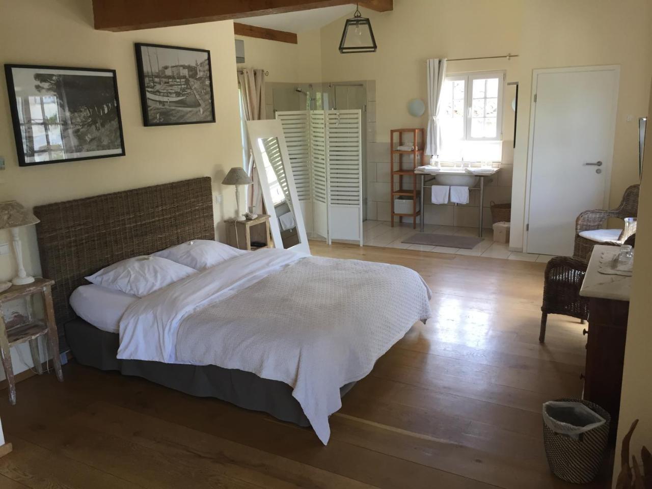 Superior Tweepersoonskamer met Balkon en Uitzicht op Zwembad 4 - 36 m²