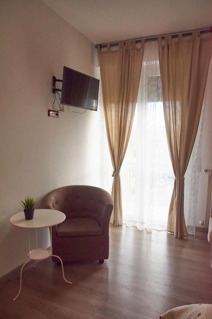 Triple Room Private Bathroom