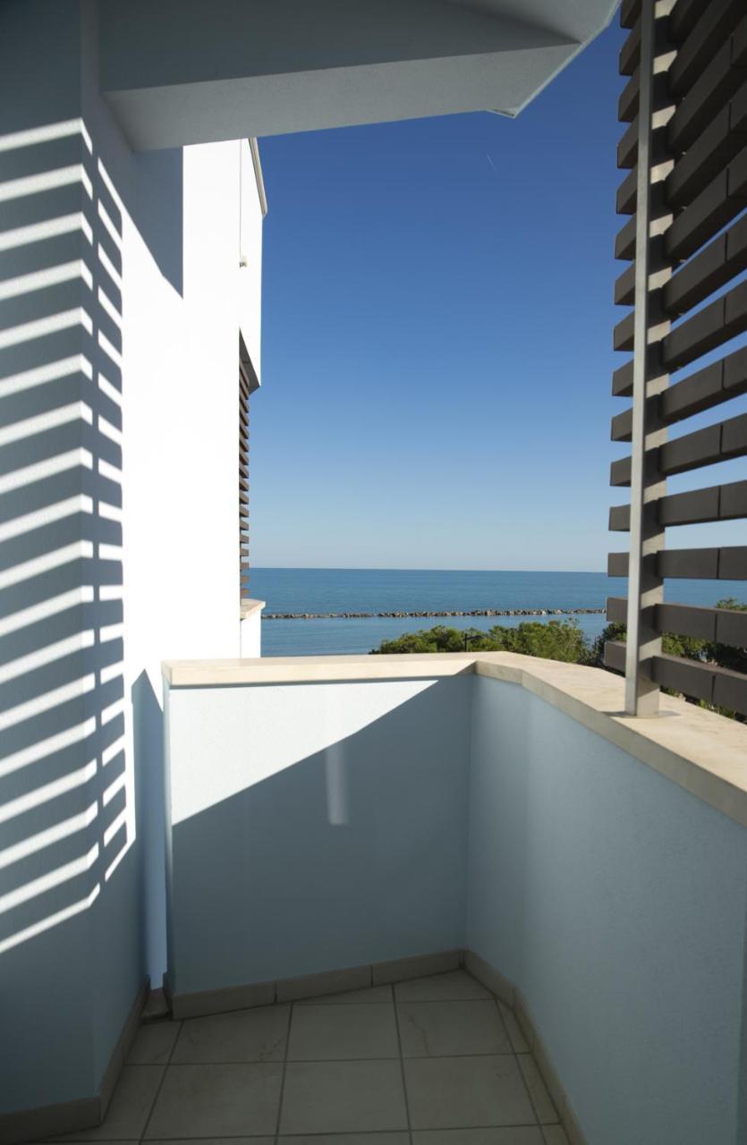 Two-Bedroom Apartment Sea View