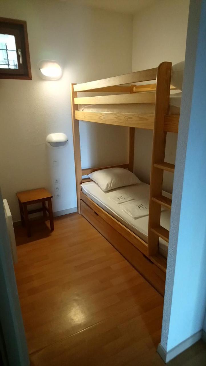 One-Bedroom Apartment Alcove