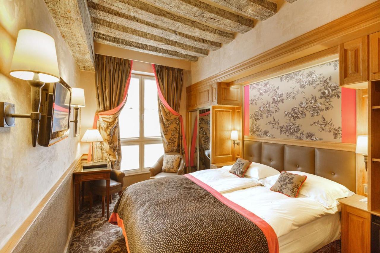Classic Double or Twin Room