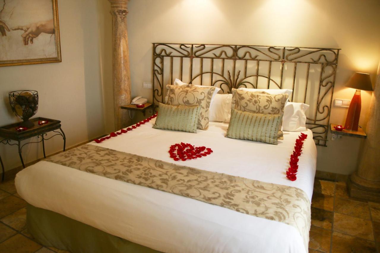 Superior Double Room,747037571:JPEG