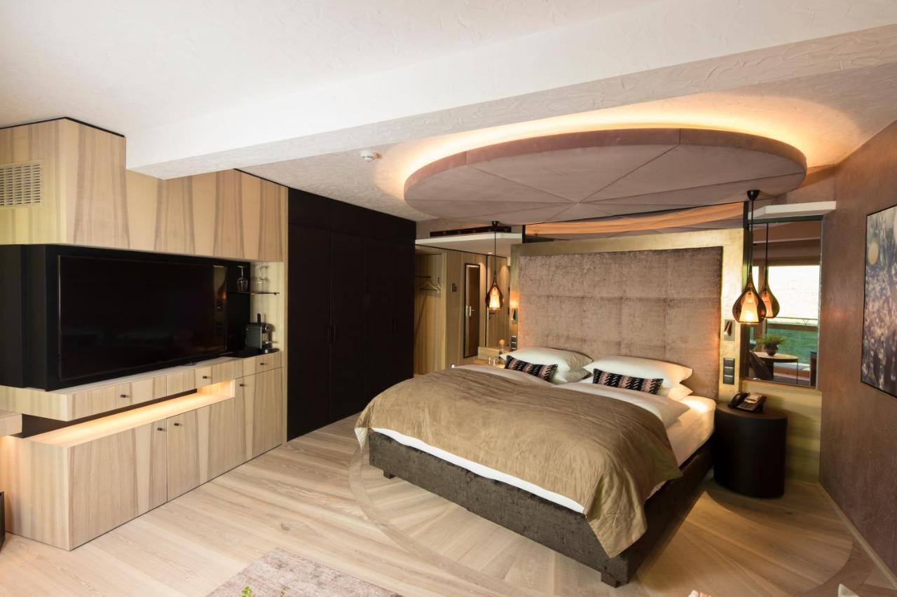 Comfort Double Room Sonnblick or Eiskristall or Penken