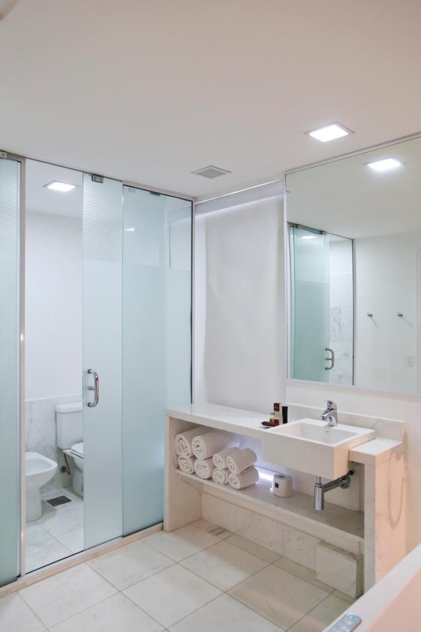 Luxury Suite Spa Bath