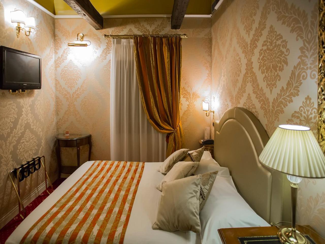 Small Double Room Annex