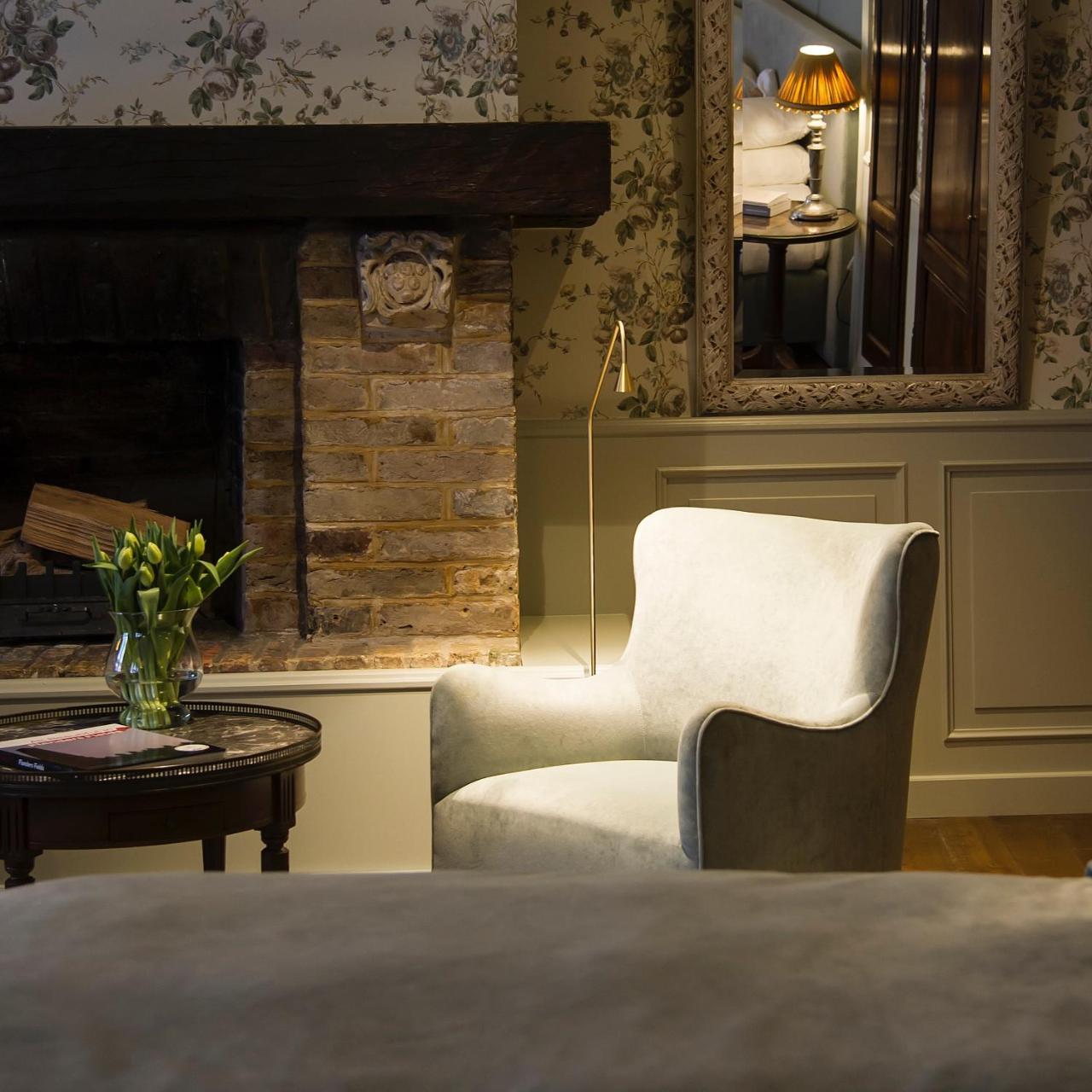 Deluxe Heritage Room