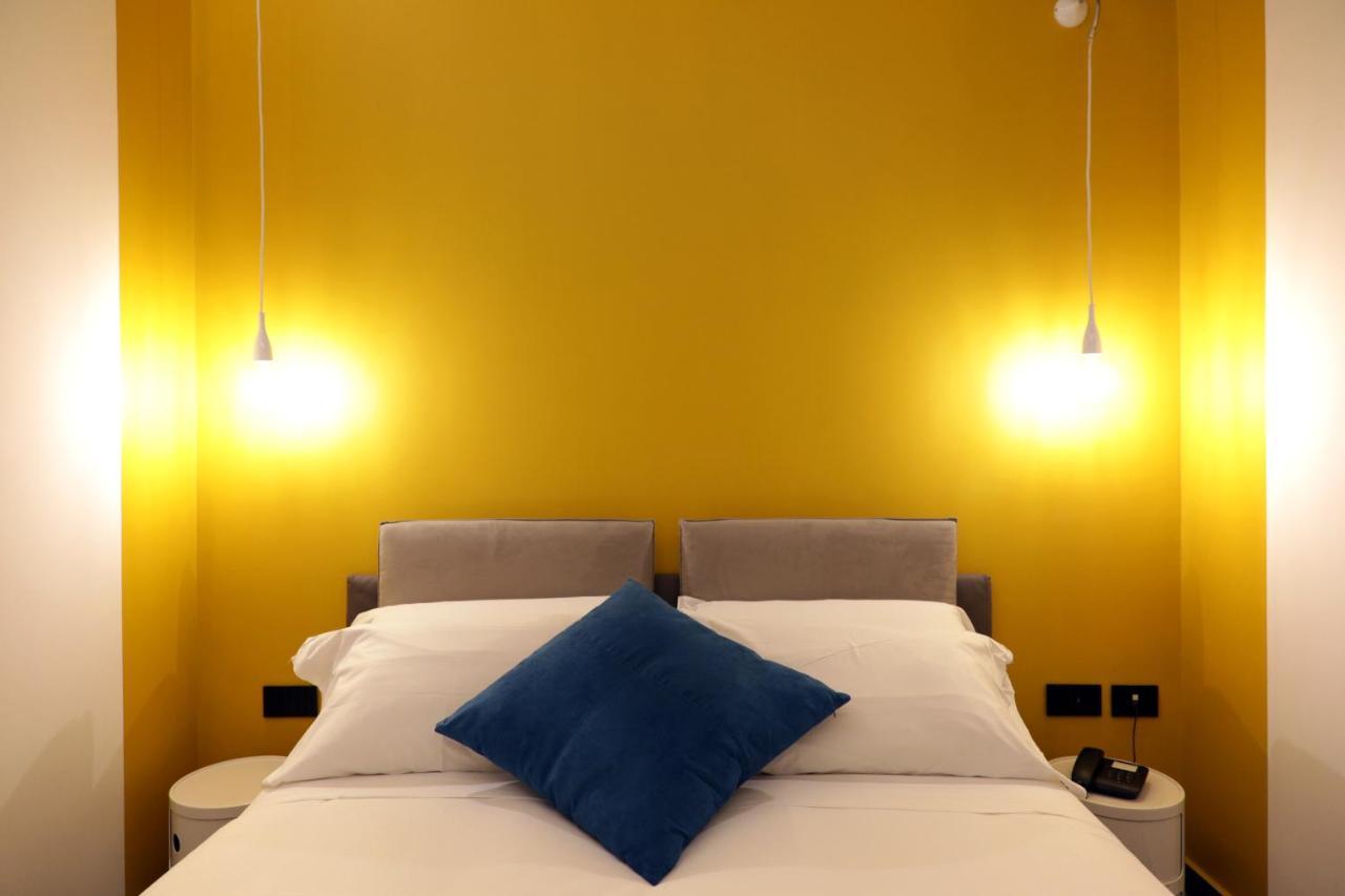 Double Room Skylight