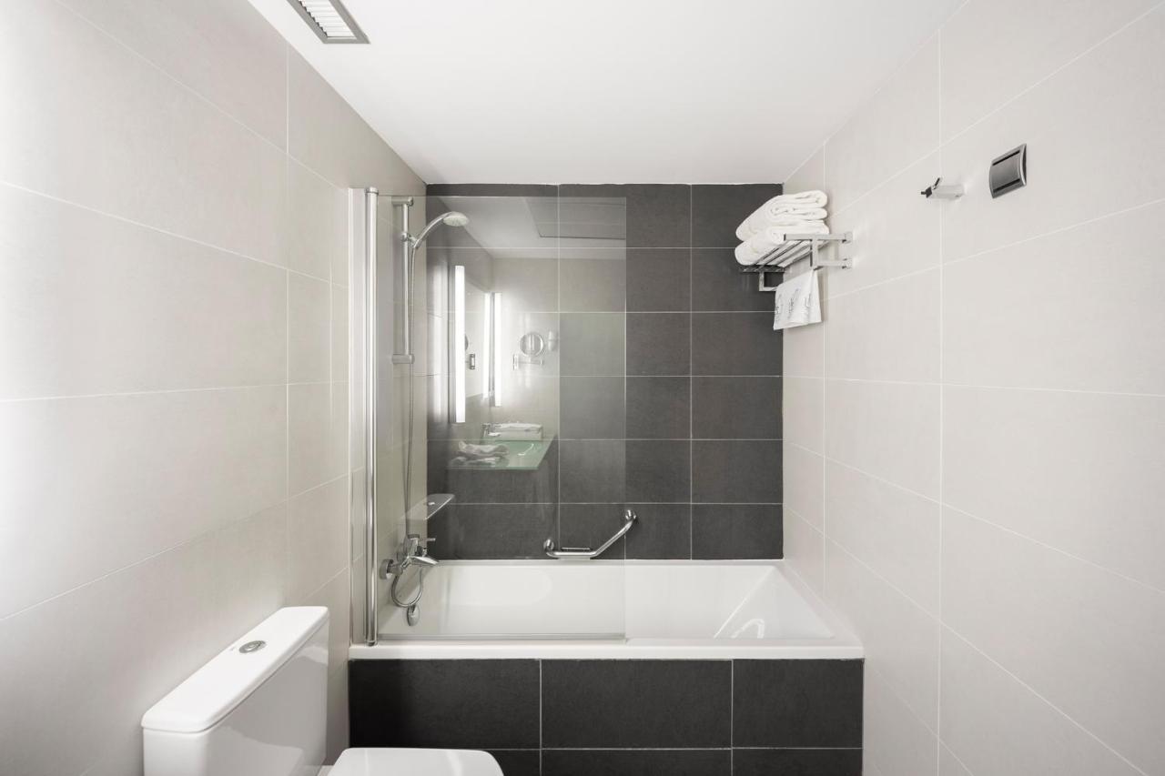 Single Room,1207778320:JPEG