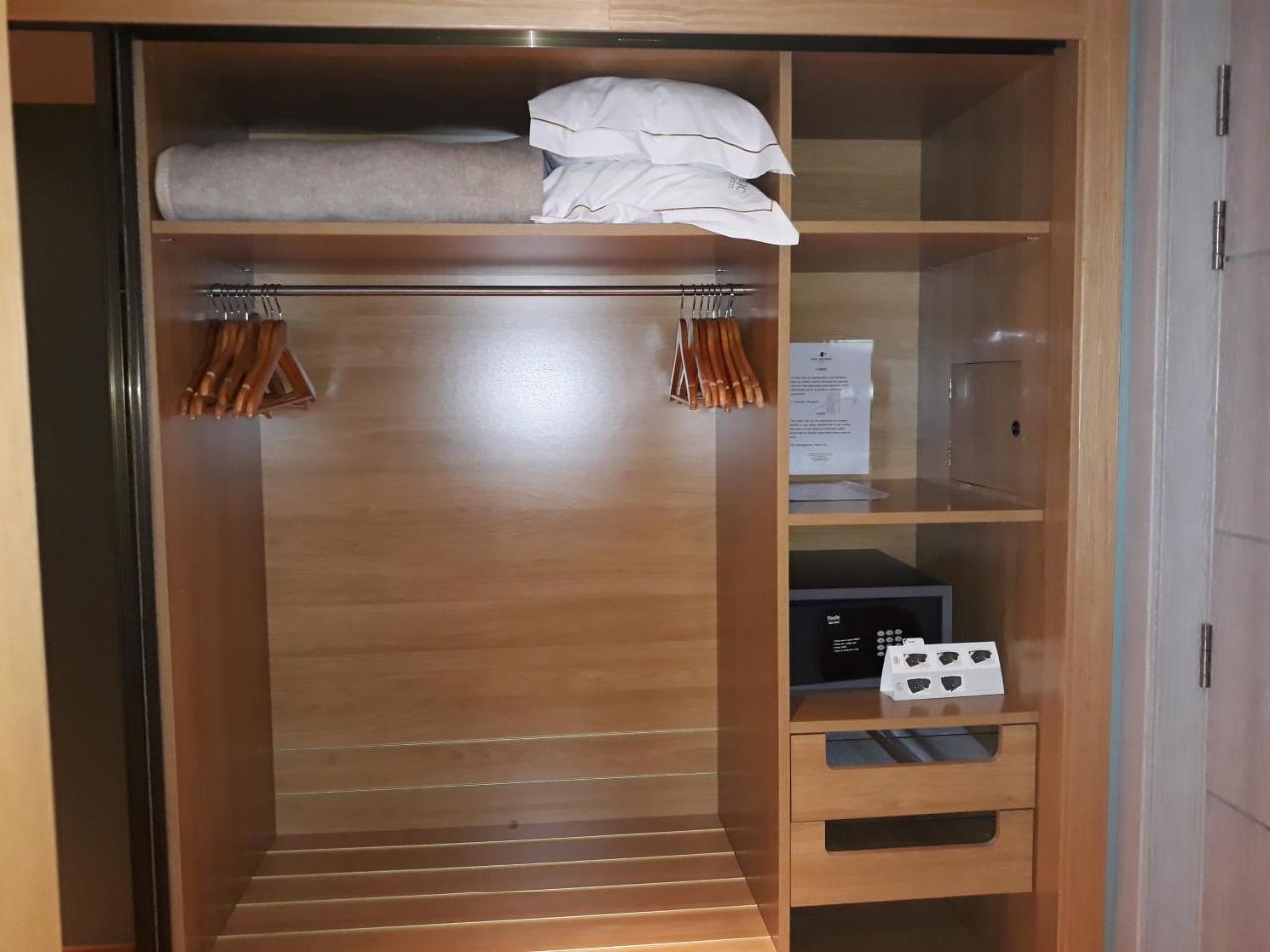 Quarto Duplo Standard