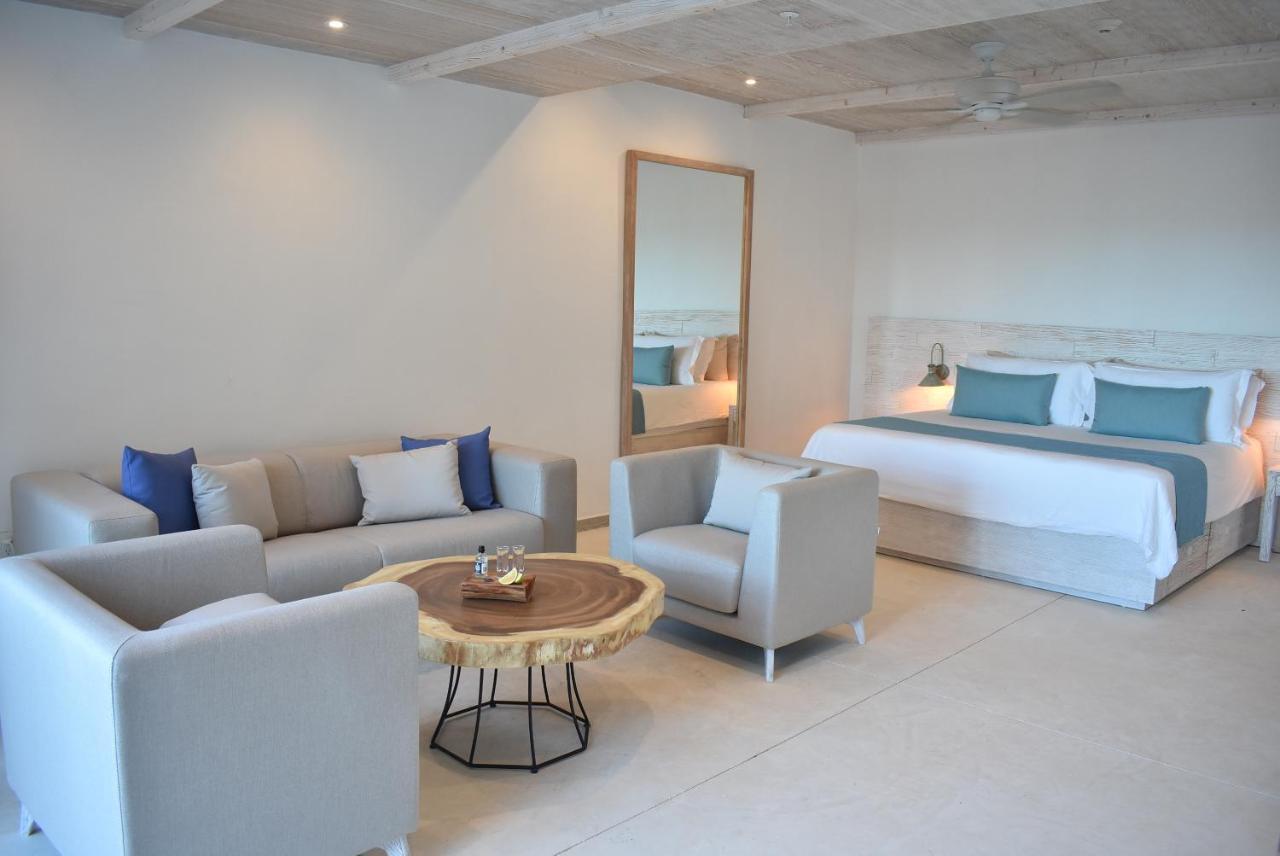 Premium Junior Suite Ocean Front