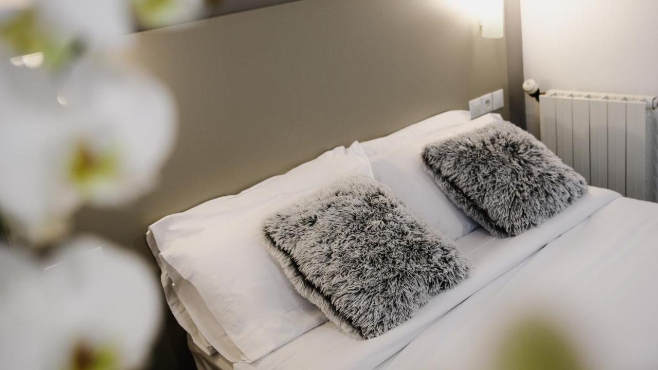 Double Room,833289701:JPEG