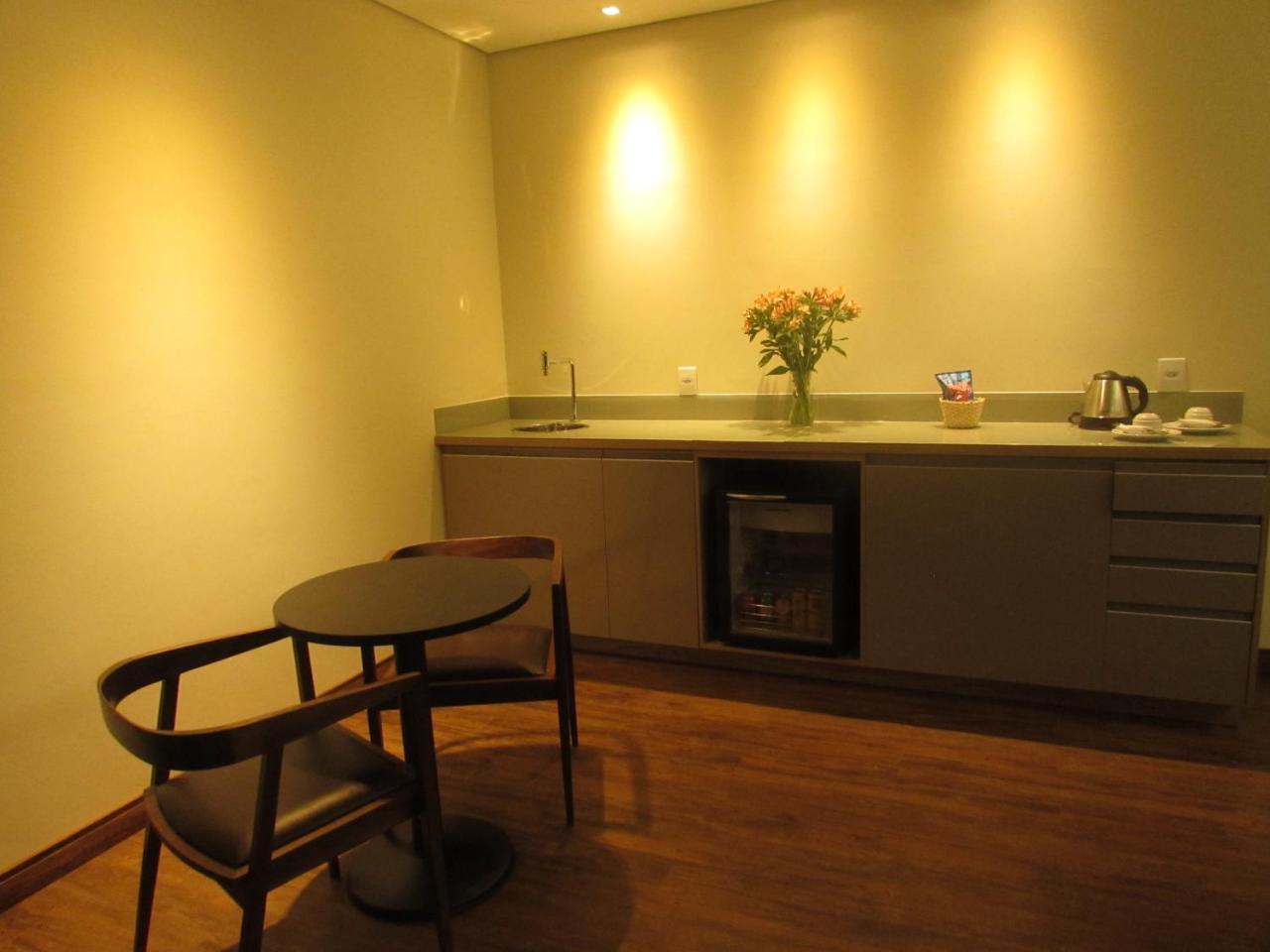 Deluxe Suite Spa Bath