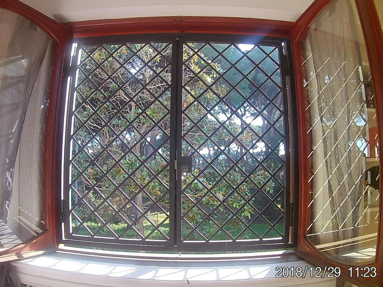 Triple Room Private Bathroom