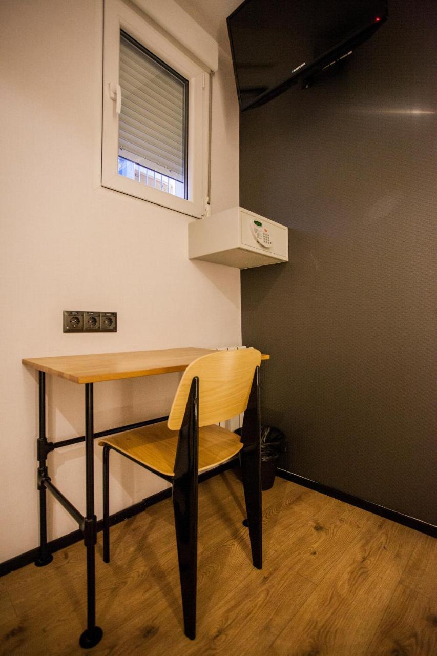 Single Room Private Bathroom