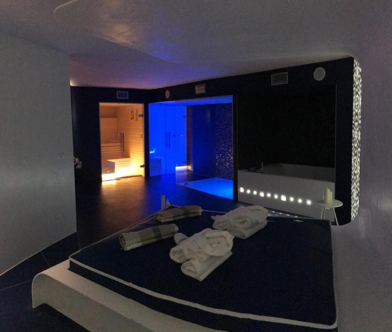 Double or Twin Room Private Spa Access