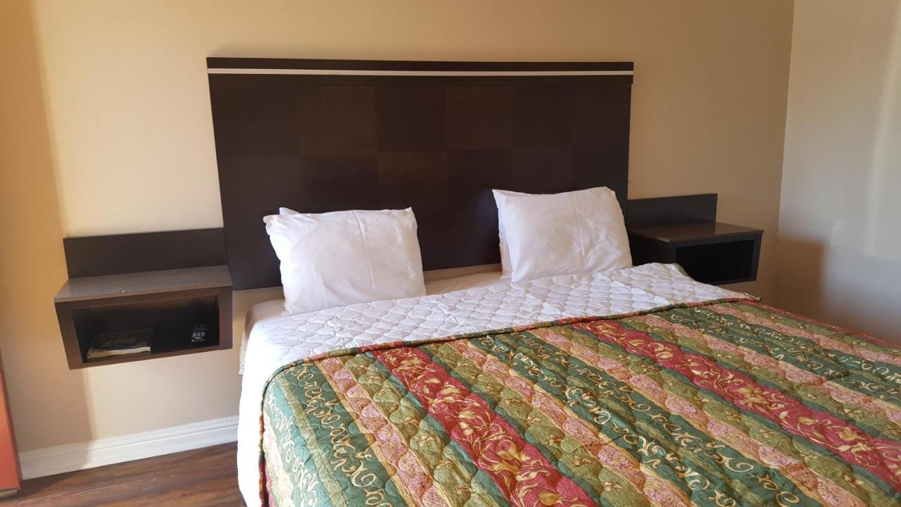 King Room,754074151:JPEG