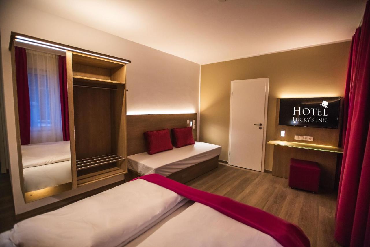Triple Room with Private Bathroom