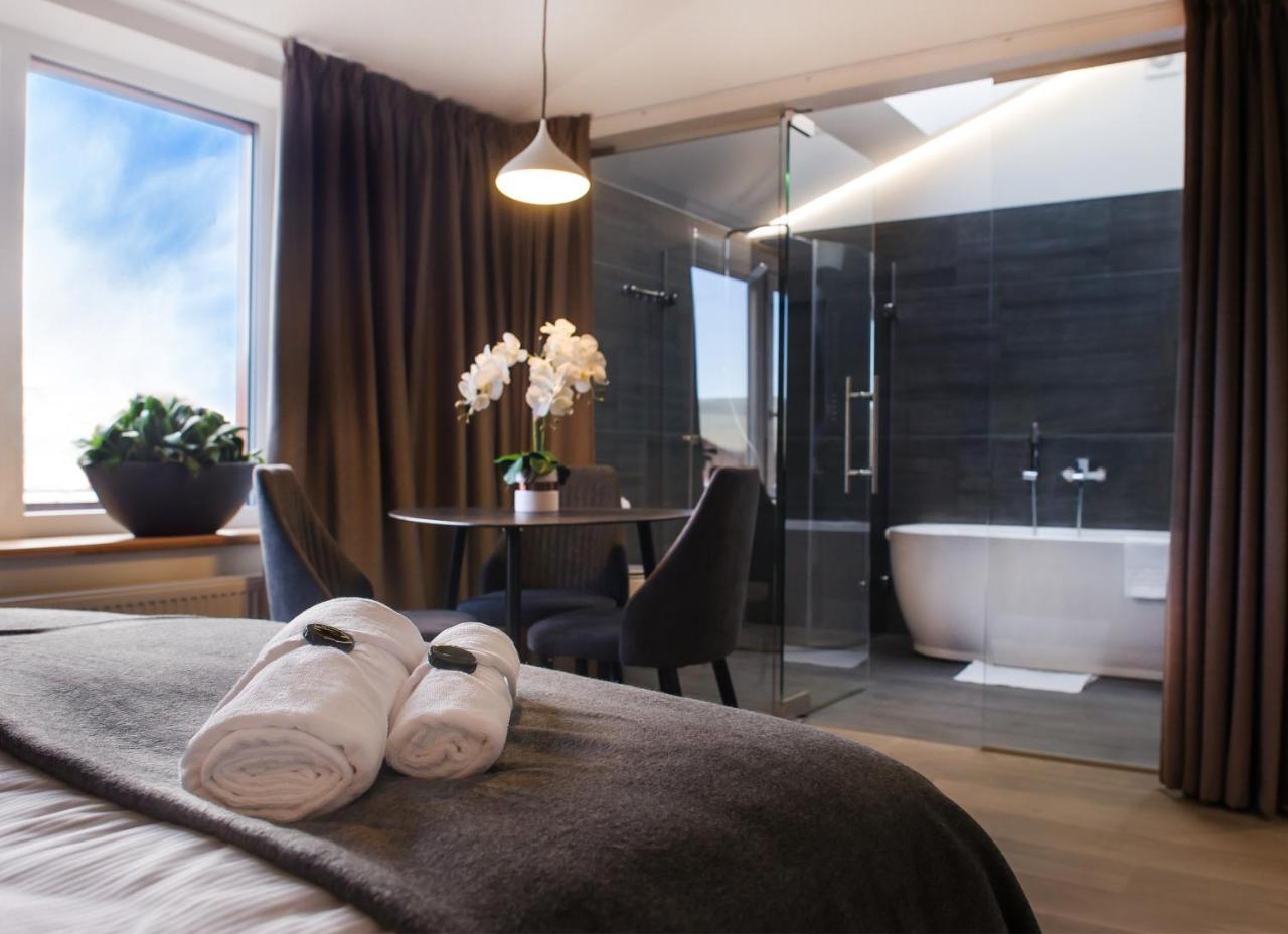 Deluxe Double or Twin Room Balcony