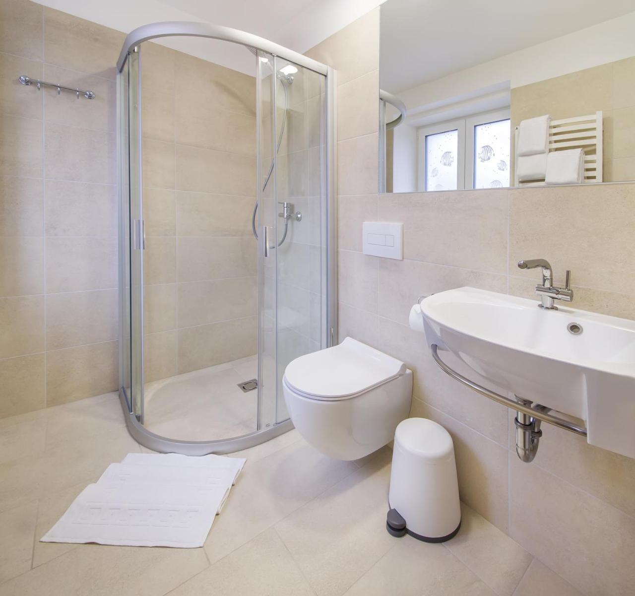 Economy Double or Twin Room