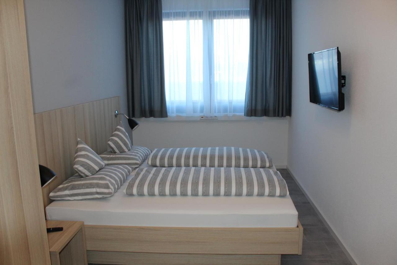 Three-Bedroom Apartment High Floor