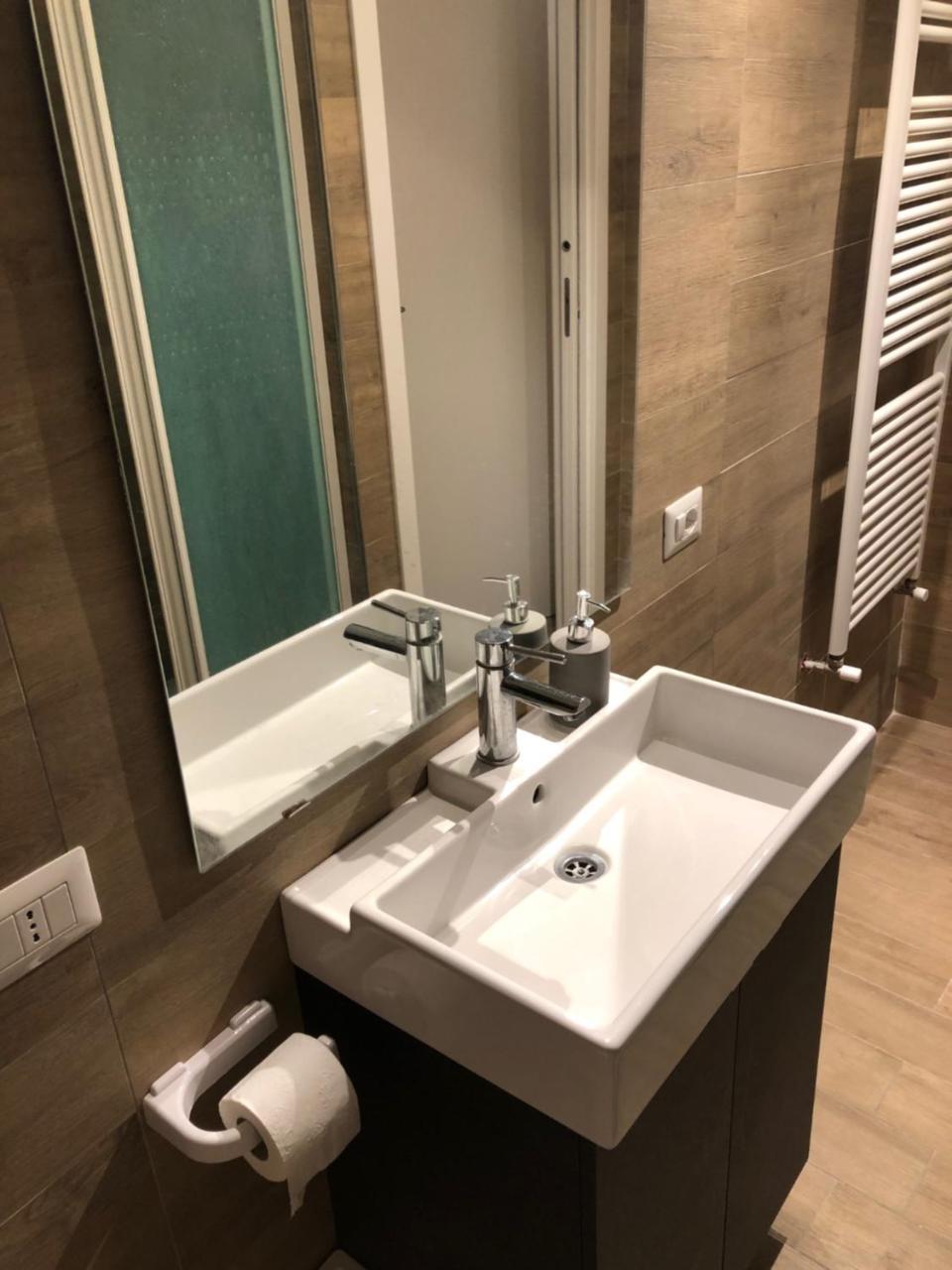 Double Room Private External Bathroom