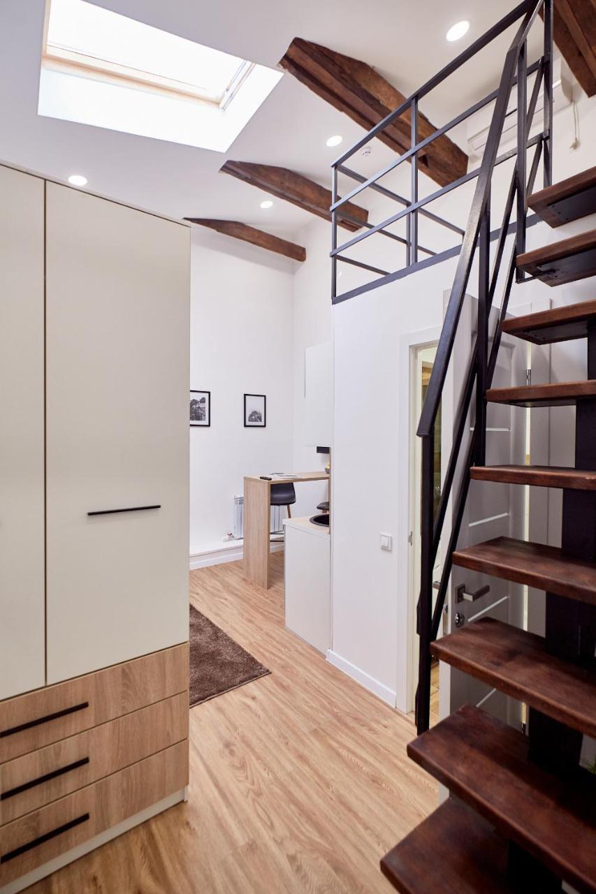 Apartment Split Level