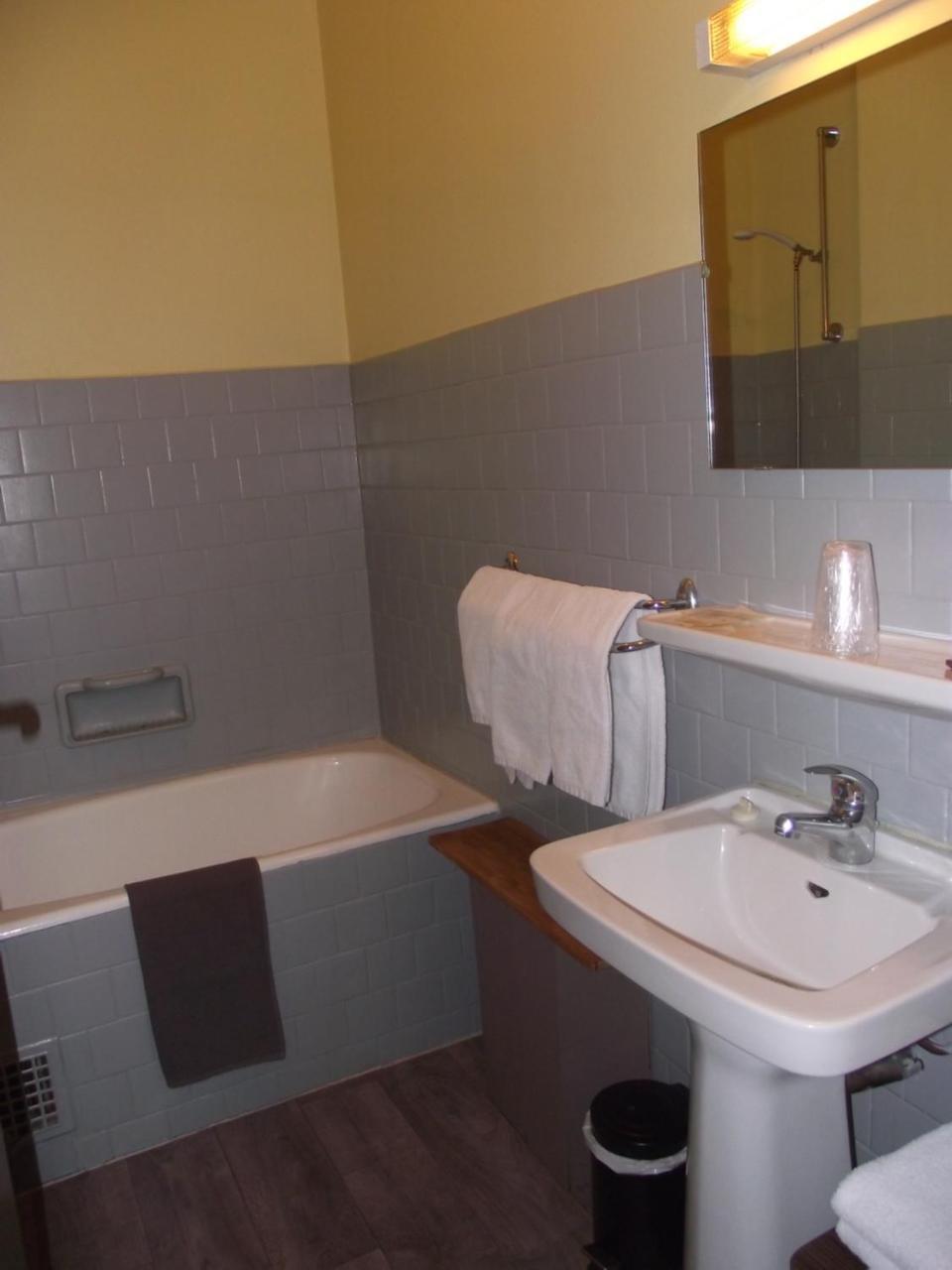 Double Room Mountain View South