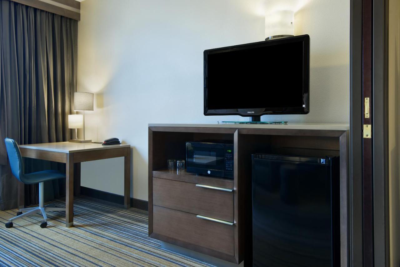 Executive King Suite Sleeper Sofa