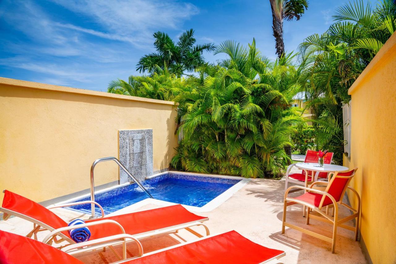 Plunge Pool Jr. Suite with Concierge Service