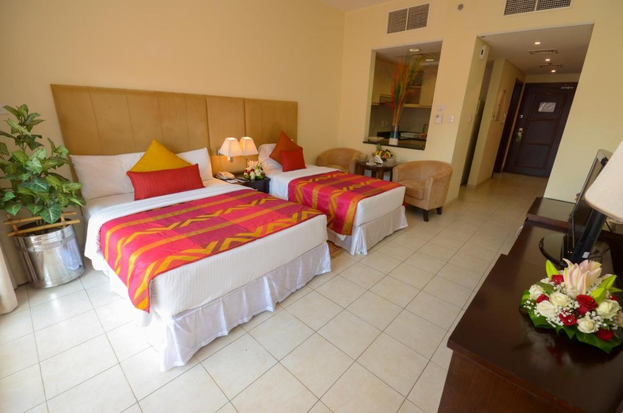 Deluxe Studio Apartment