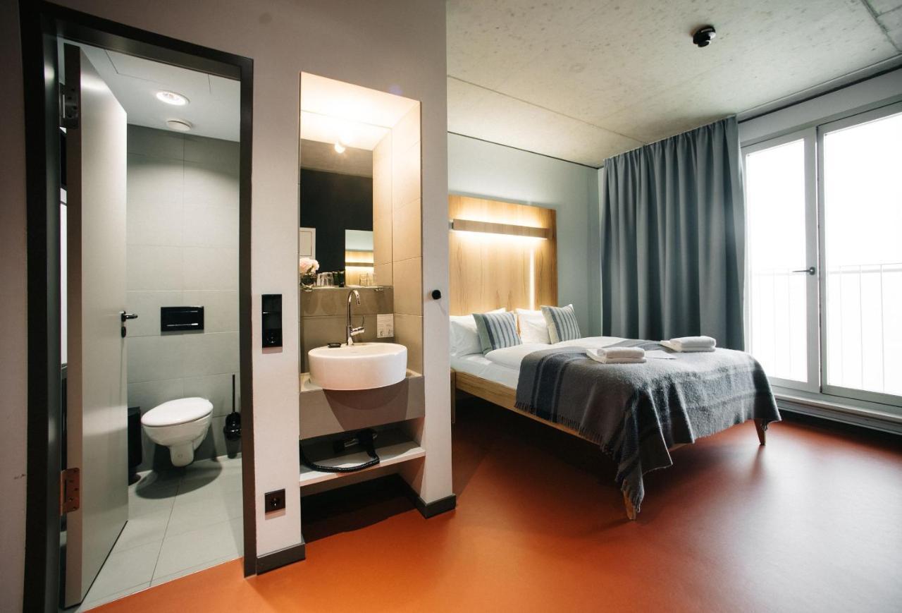 Quarto Duplo Standard