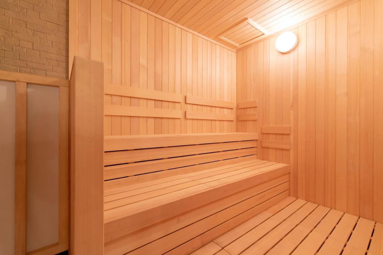 Economy Pod for Male