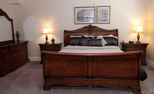 100 Grand King Suite