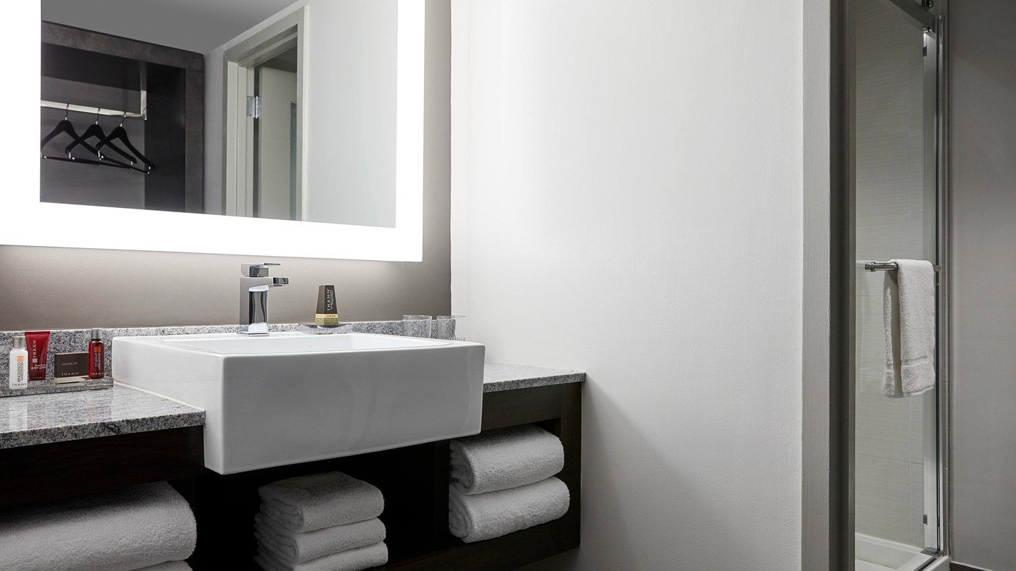 Premier King Room