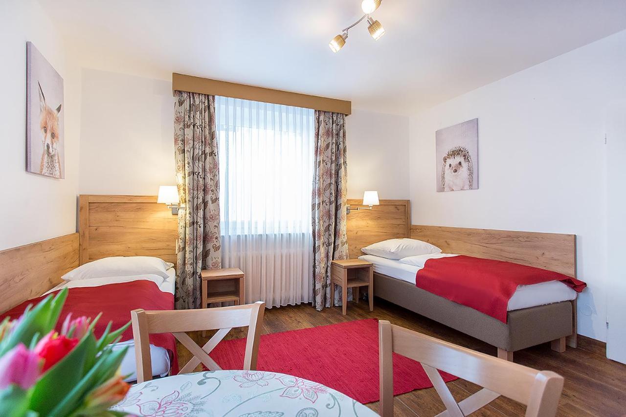 Zweibettzimmer