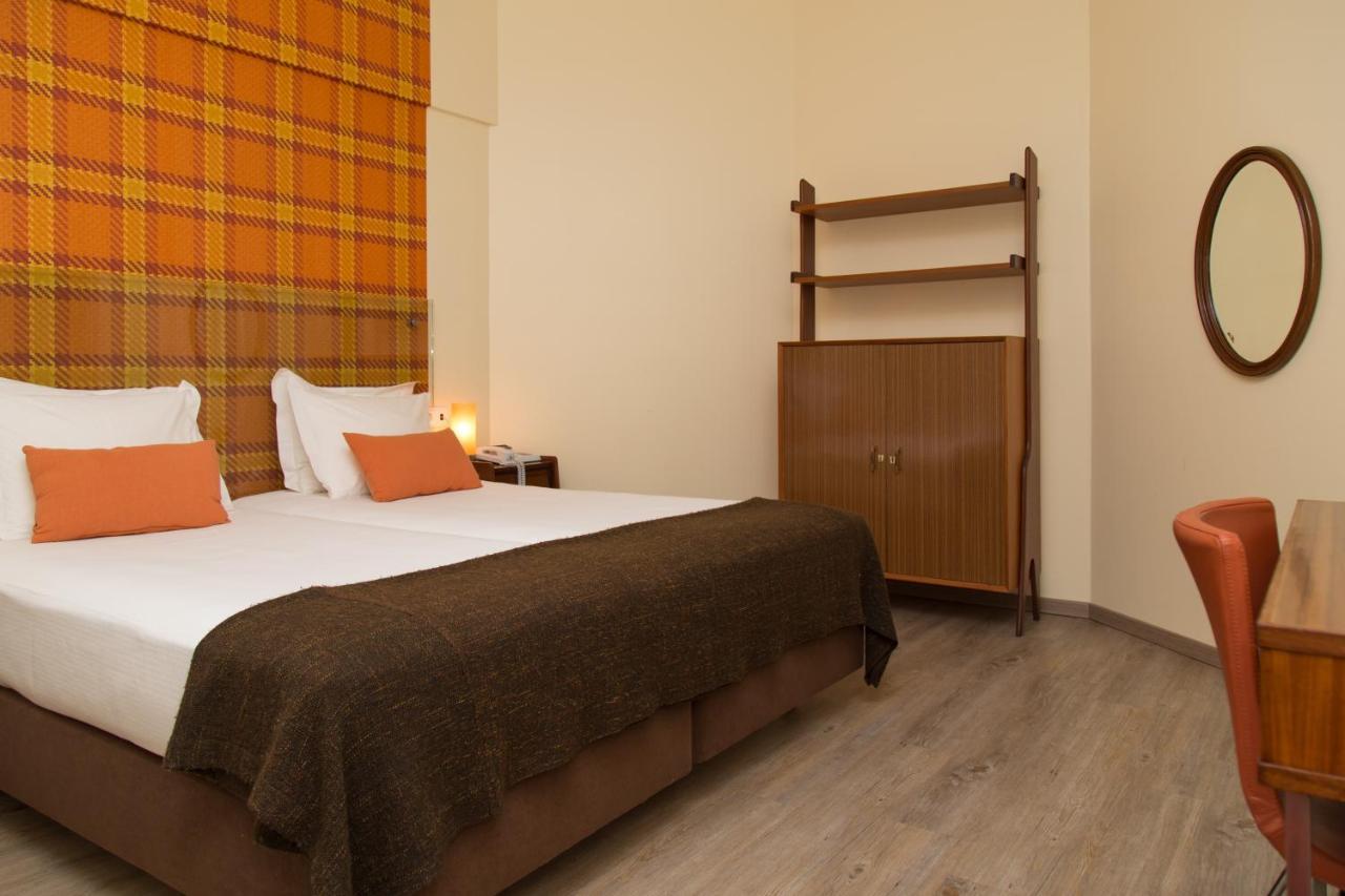 Double or Twin Room Garden View