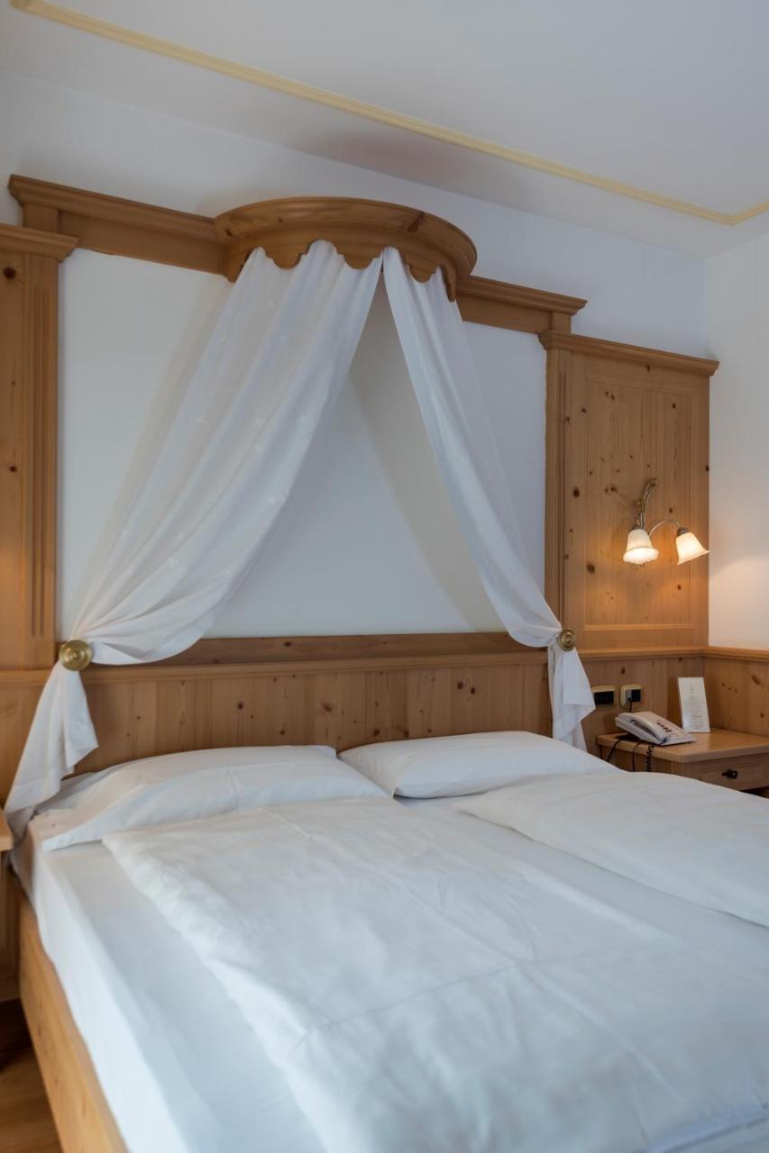 Junior Room