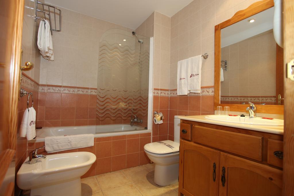Twin Room,1278149893:JPEG
