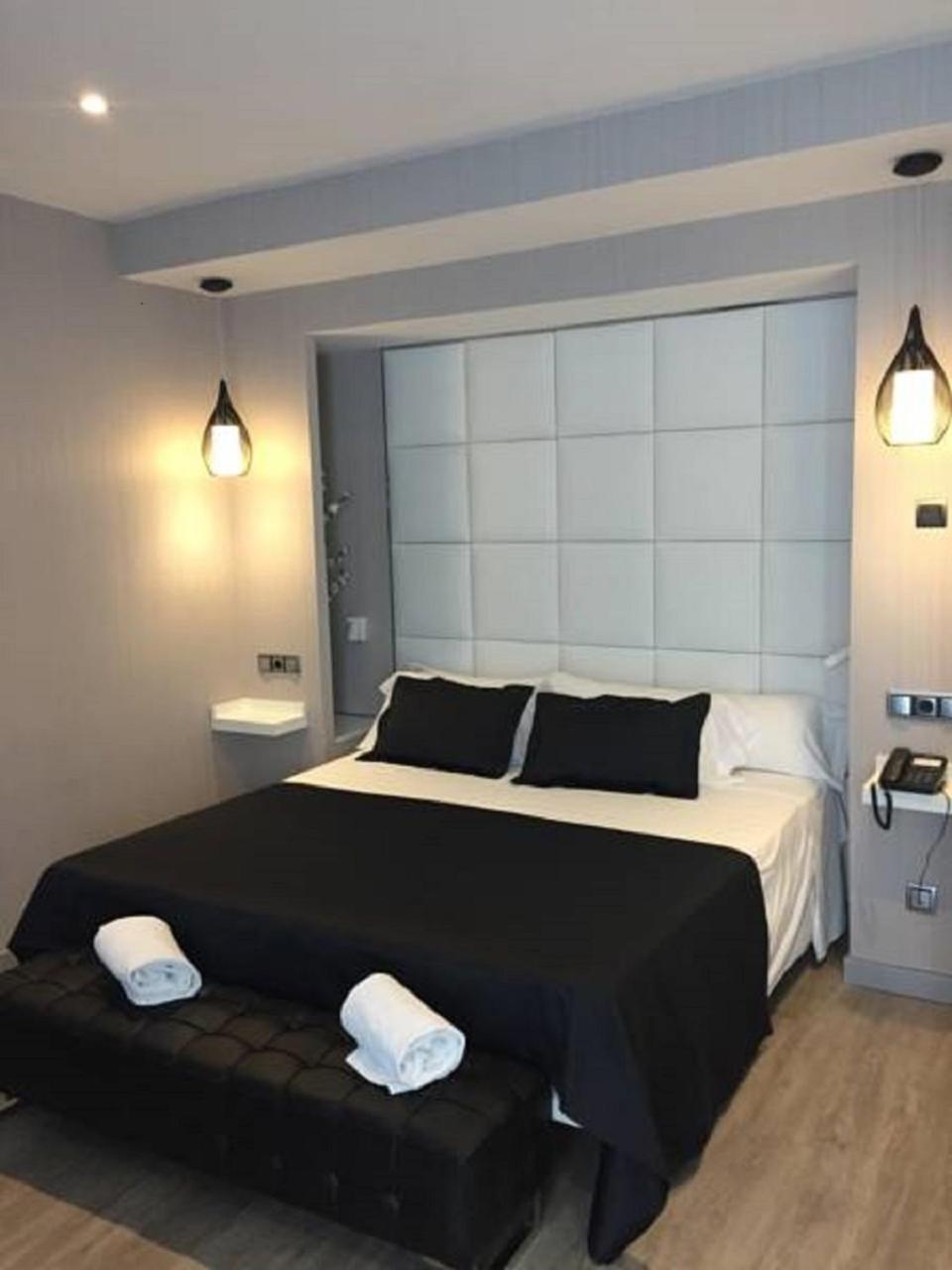 King Suite Spa Bath