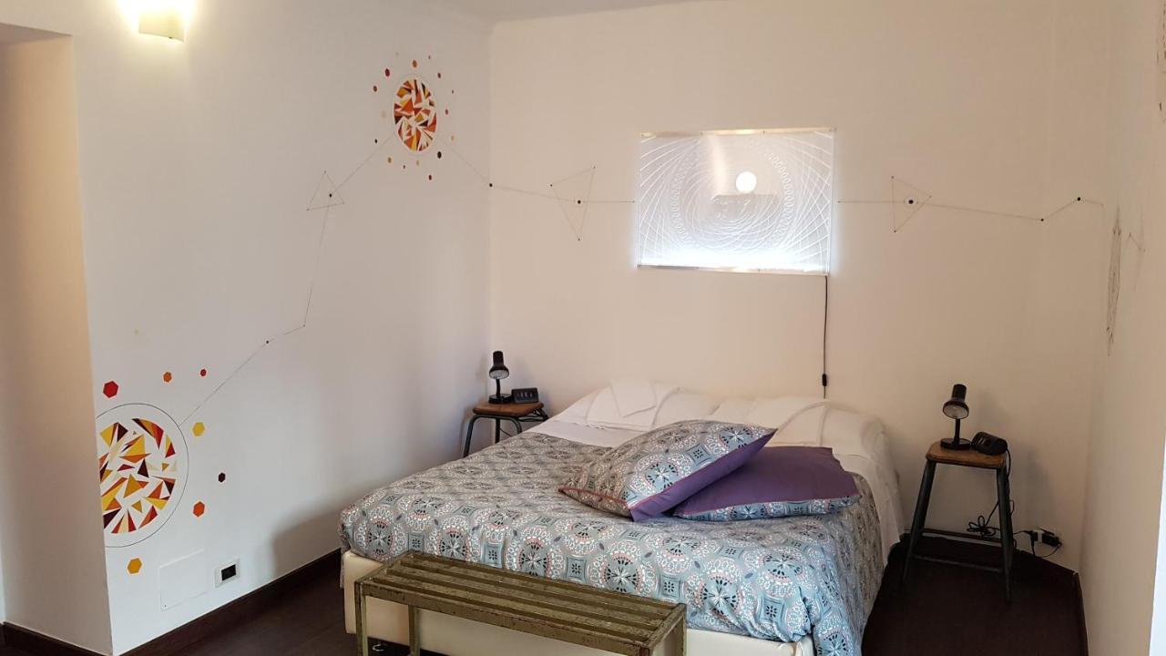 Large Single Room,762590239:JPEG