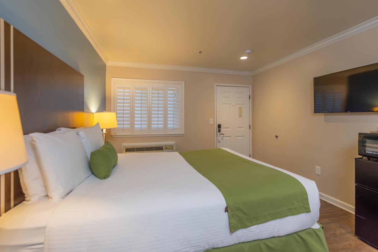 Queen Room Disability Access