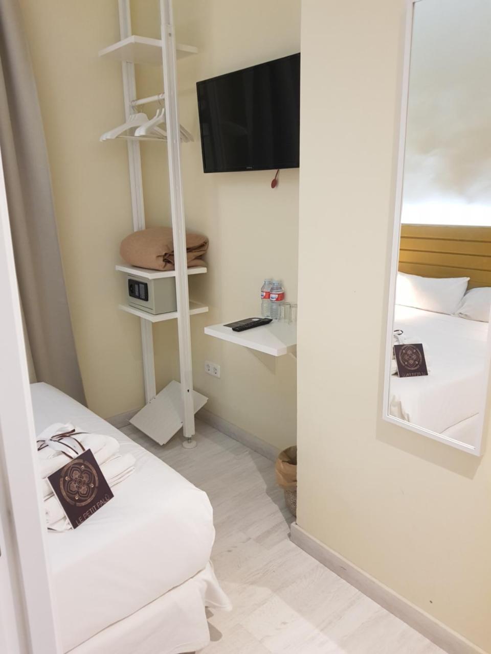 Quarto Duplo Standard