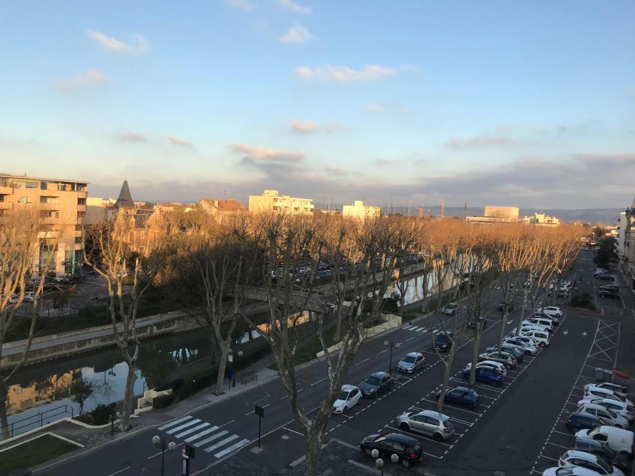 Studio Balcony