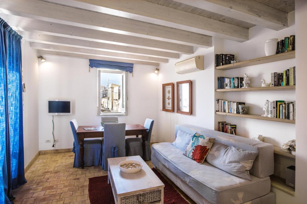 One-Bedroom Apartment Balcony Separate Building